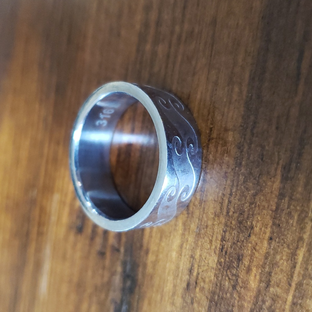 Stainless Steel Wedding Band Wave Design 316L Size 10